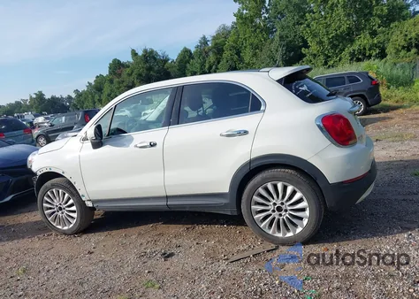2016 Fiat 500X Lounge из США, поврежденный, VIN ZFBCFYDT1GP379674